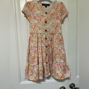 Girl’s casual spring/summer dress
